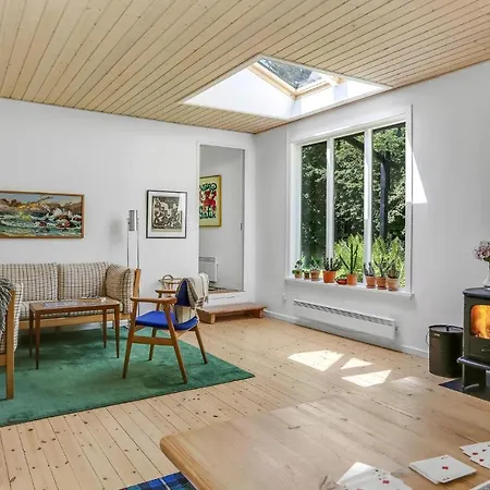 Lovely In With Kitchen *