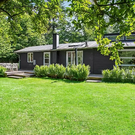 Lovely In With Kitchen Fårevejle